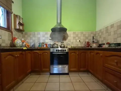 Casa en Venta en Castelar, USD 205.000