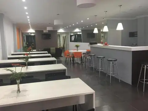 Local Comercial en venta - 6 Ambientes - Quilmes