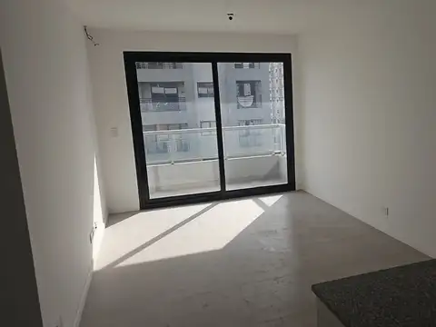 Departamento en Alquiler en Caseros, $ 680.000