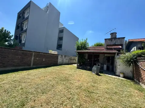 VENTA - TERRENO ZONA MULTIFAMILIAR - PADUA