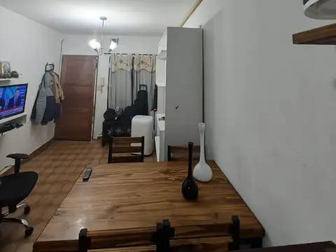 Casa 2 ambientes con 1 baño