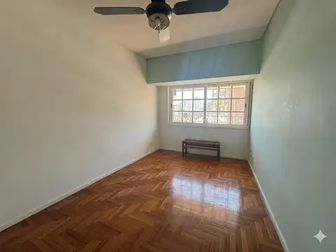 Departamento en Venta en Villa del Parque, USD 159.000