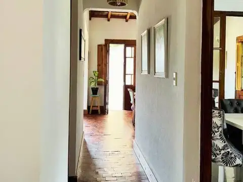 Casa en  alquiler 5 ambientes Mercedes