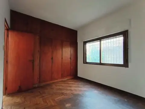 Depto Tipo Casa en Venta 48 años