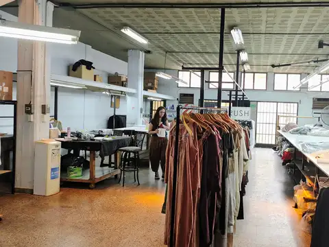 Hipólito Yrigoyen 2400