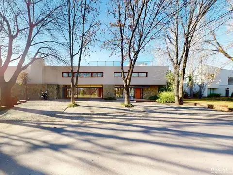 Casa en venta en Grand Bell