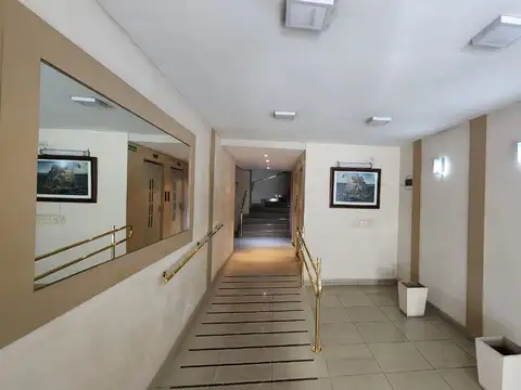 Colpayo 100, Piso 9