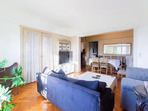 Departamento en Venta de 5 ambientes