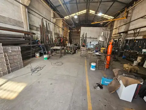 Galpon en Venta en Paso Del Rey, USD 195.000