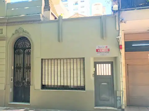 Casa de Pasillo venta Zona Río ideal reciclar a mts de BV. Oroño.