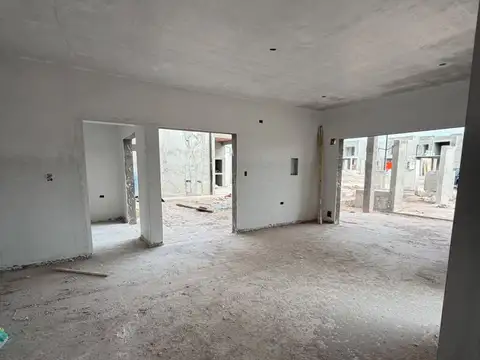 Depto Tipo Casa en Venta en Maipú, USD 160.000
