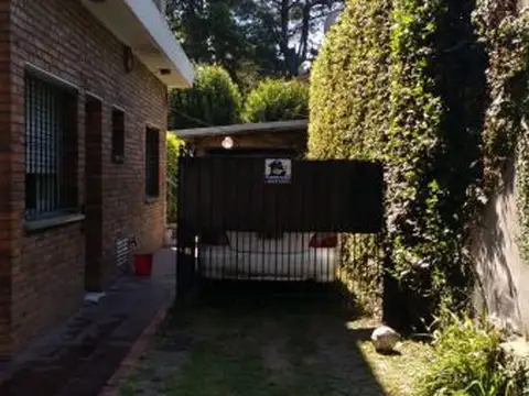 Av. Ricardo Balbin 2400