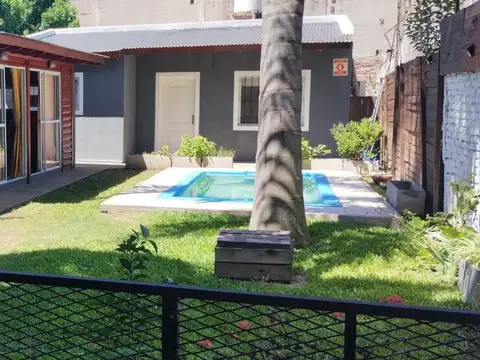 VENTA CASA 3 HABITACIONES PILETA QUINCHO GARAGE JARDIN ACCESOS CERCANOS