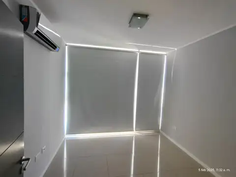 SALTA 300, Piso 8
