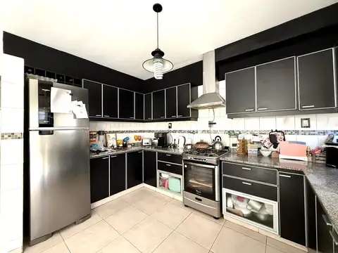 Casa en Venta en Alberdi, USD 165.000