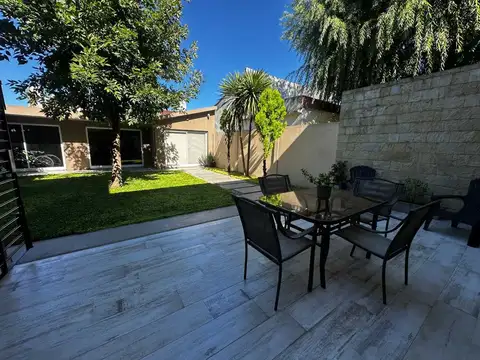 Casa en Venta en Merlo, USD 320.000