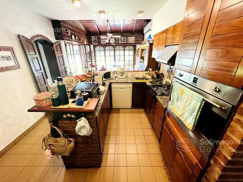 Domingo de Acassuso  al 2400