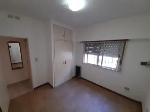 Depto Tipo Casa en Alquiler 35 años