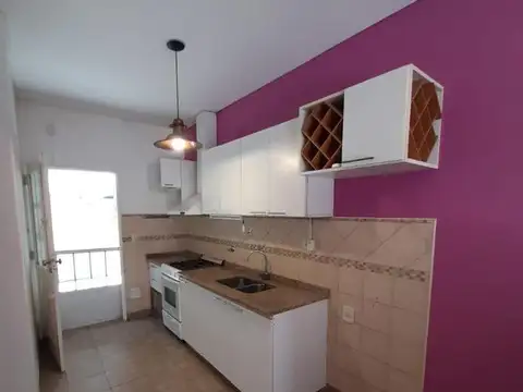 Depto Tipo Casa 3 ambientes con 1 baño