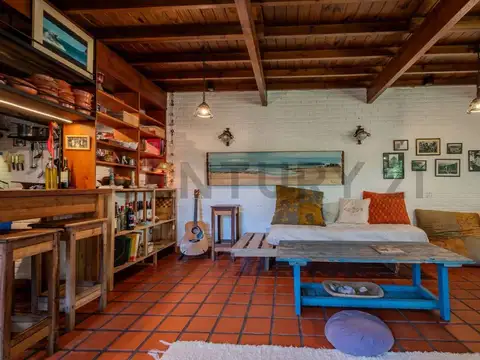 Casa en Venta en Punta Mogotes, USD 145.000