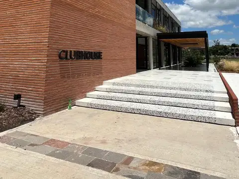 LOTE EN VENTA EN CANNING CHICO