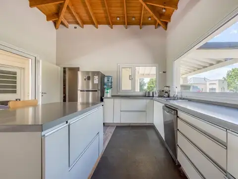 Casa en Venta de 4 dormitorios