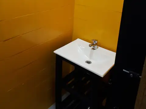 Av A Alvarez Jonte 4300, Piso PB