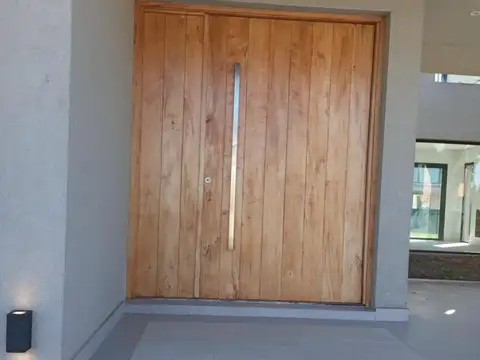 panamericana KM 56, 500  Ruta 8Pilar