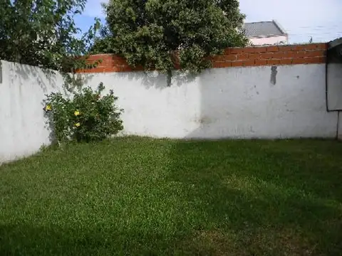 Casa en Alquiler en Zarate, $ 900.000