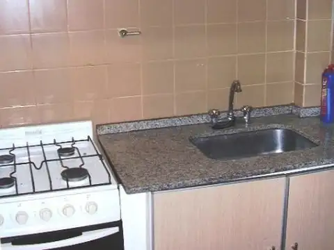 Depto Tipo Casa en Alquiler en Villa Luro, $ 600.000