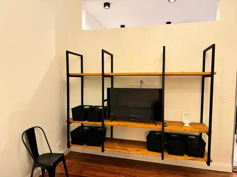 Venta. Depto. 4 Ambientes. Riobamba y Santa Fe.