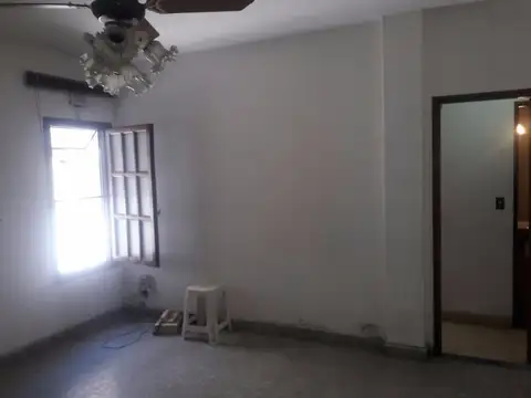 Pje Romero 400, Piso 2