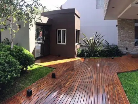 Republica Oriental Del Uruguay 846 , Piso 6