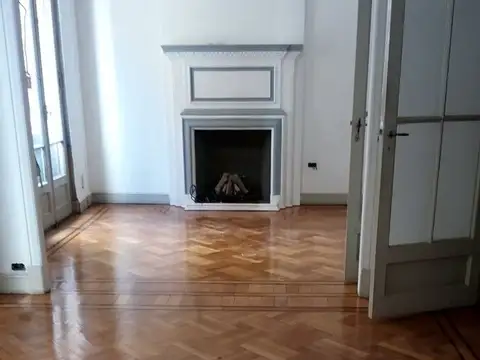 Departamento en Alquiler de 5 ambientes