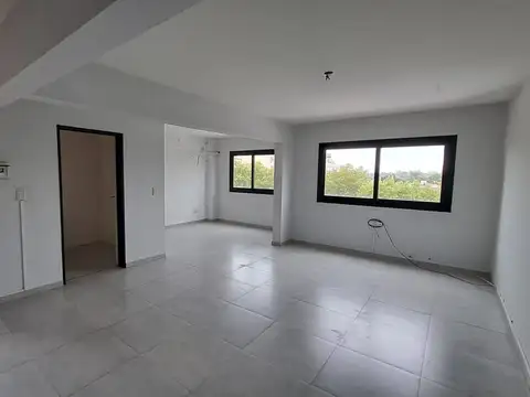 Departamento en Alquiler en Pilar centro.