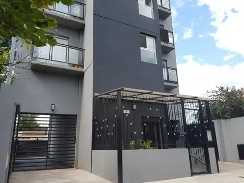 Alberdi 1200, Piso 2