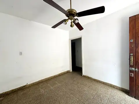 Depto Tipo Casa en Alquiler en Caseros, $ 530.000