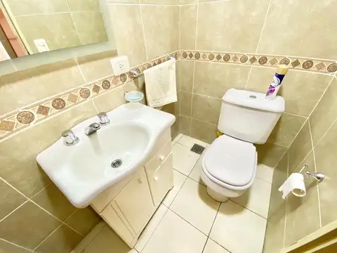 Martín Irigoyen 555 , Piso 1