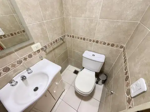 Martín Irigoyen 555 , Piso 1