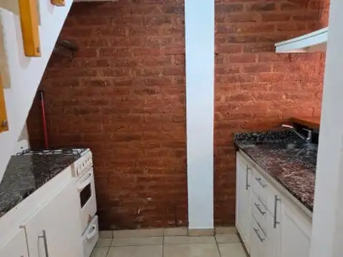 Depto Tipo Casa en Alquiler 26 años