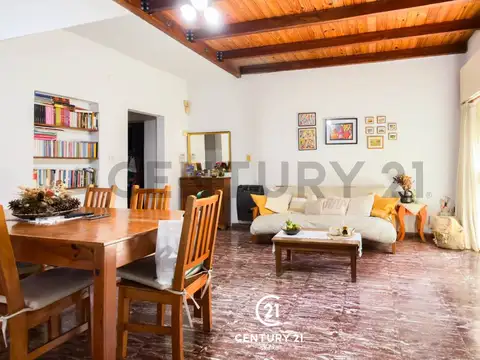 Riobamba 600, Piso 0