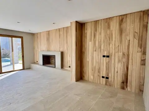 Casa en Venta con 1 cochera