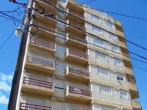 DIAGONAL ESTRADA 200, Piso 7