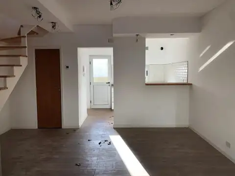 DUPLEX 4 amb A ESTRENAR - Condominio cerrado "Las Moras"