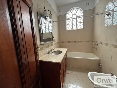 Depto Tipo Casa en Alquiler de 2 dormitorios