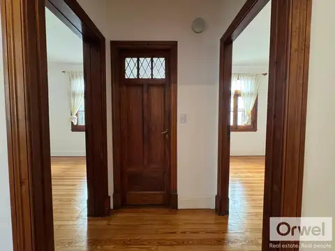 Depto Tipo Casa en Alquiler 100 años