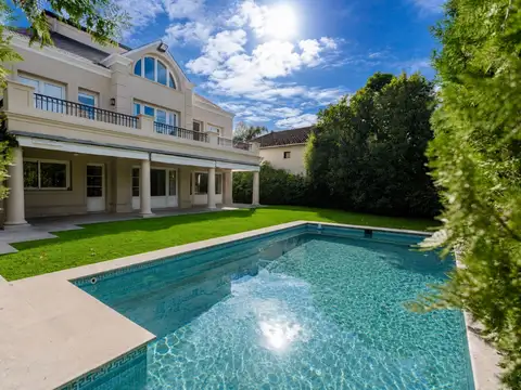 Casa en Venta de 5 dormitorios