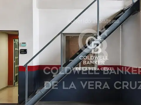 Galpon en Venta 55  mts Fondo