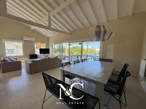 Casa en Venta de 4 dormitorios