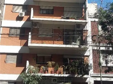 CABALLITO - MUY BUENA UBICACIÓN próximo al subte A y E